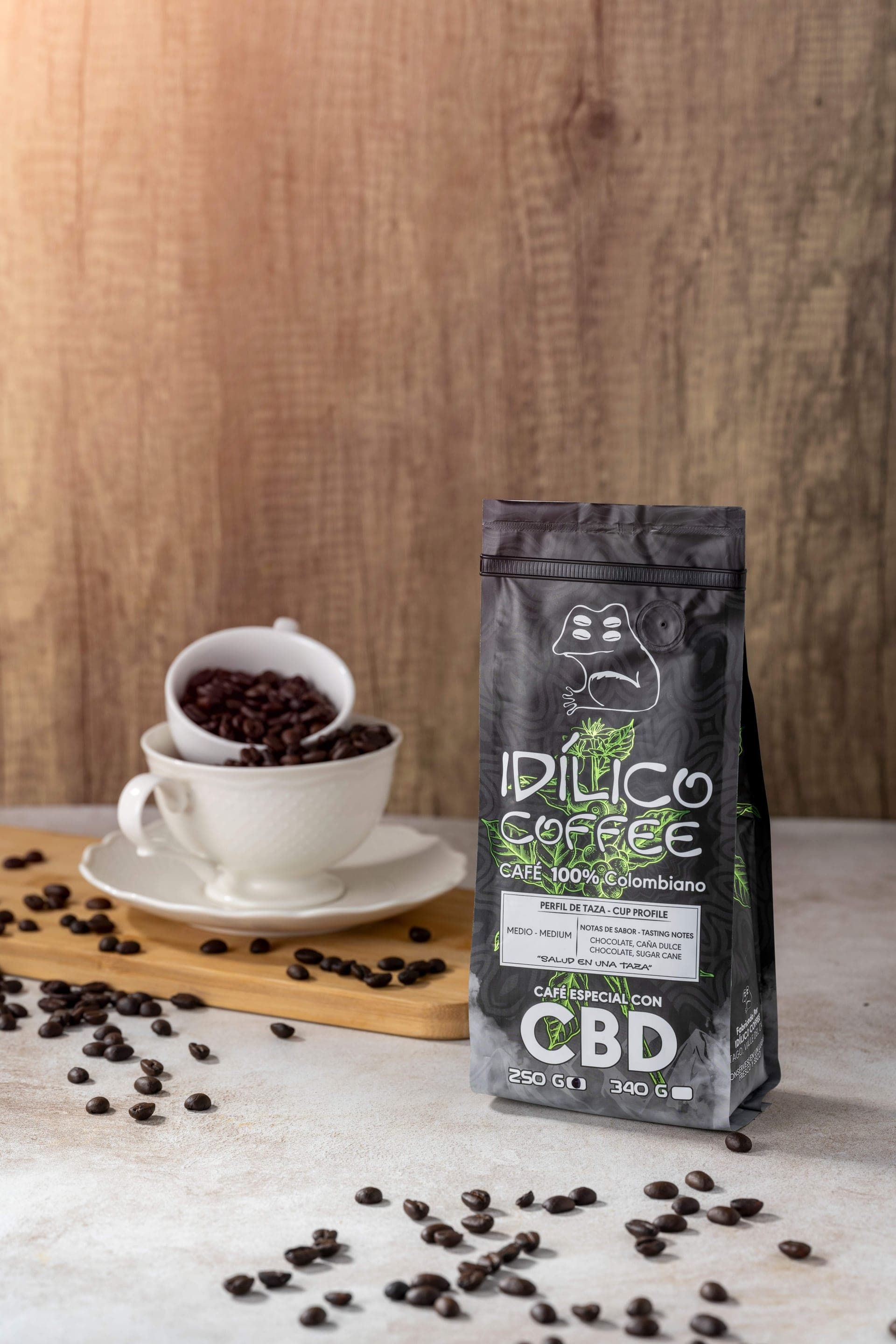 Coffee package with cup